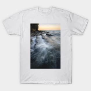 Waves and rocks shore long exposure T-Shirt